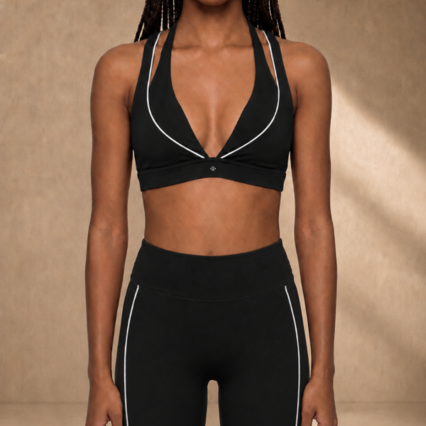 Sculpt Line Top in Black