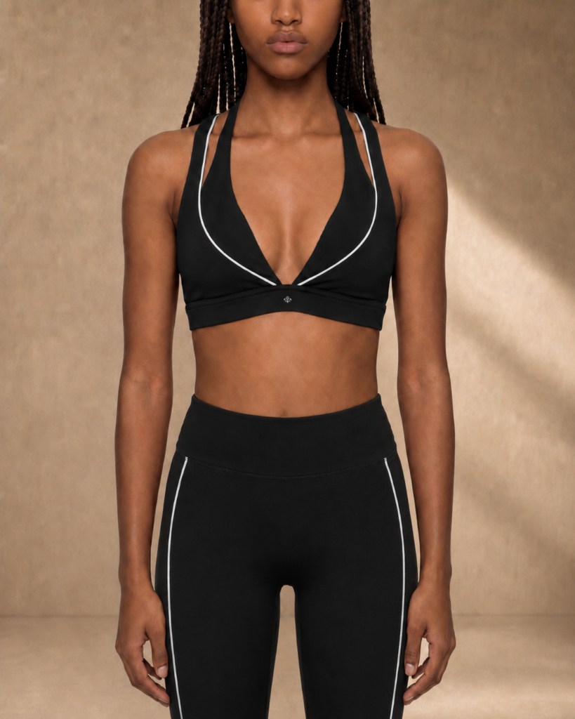 Sculpt Line Top in Black